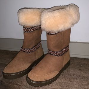 COZY UGGS